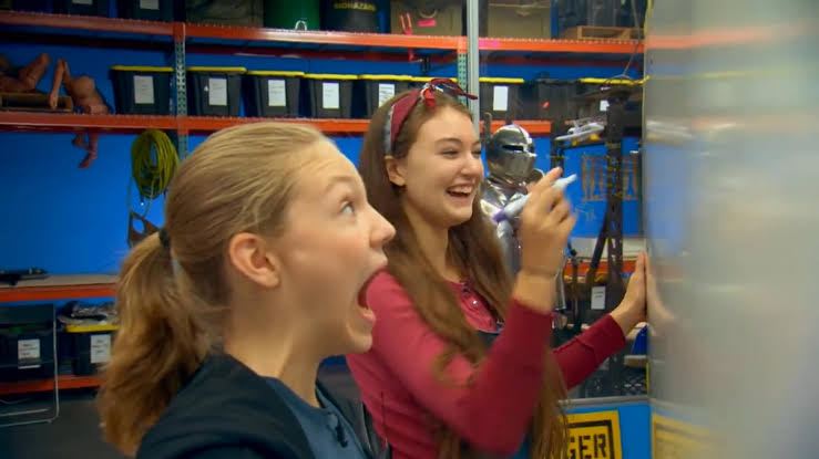 Still from MythBusters Jr.